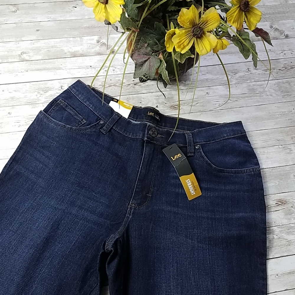 NWT, Lee, 0063 l Relaxed Fit | Size 12S - Picture 3 of 7